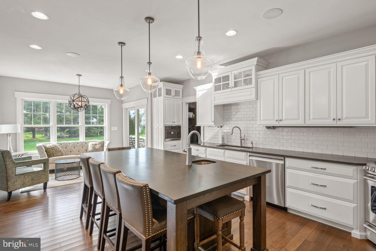 LANDISVILLE - Residential