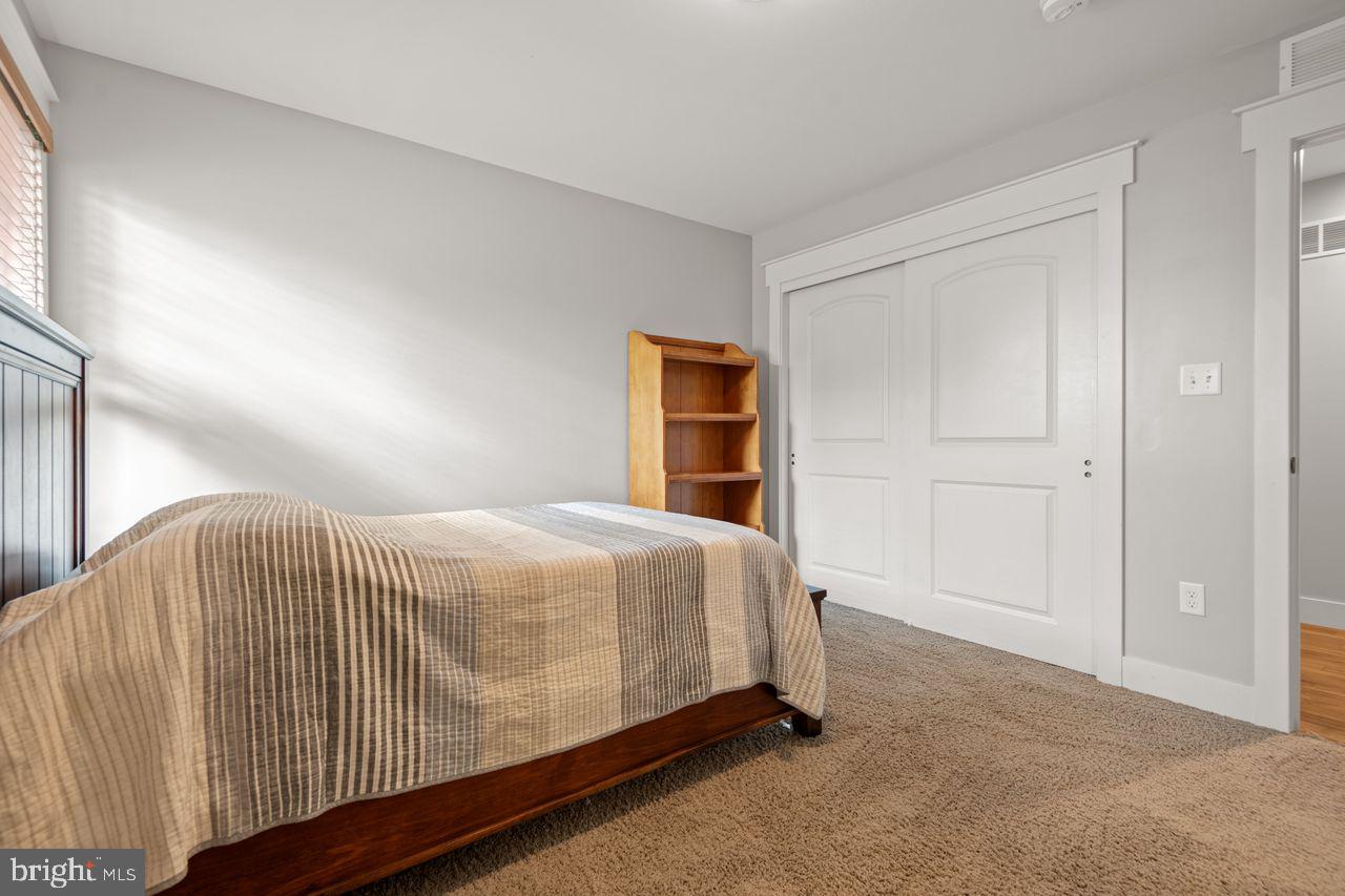 LANDISVILLE - Residential