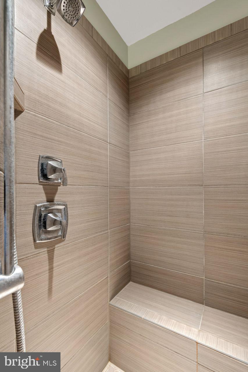 LANDISVILLE - Residential