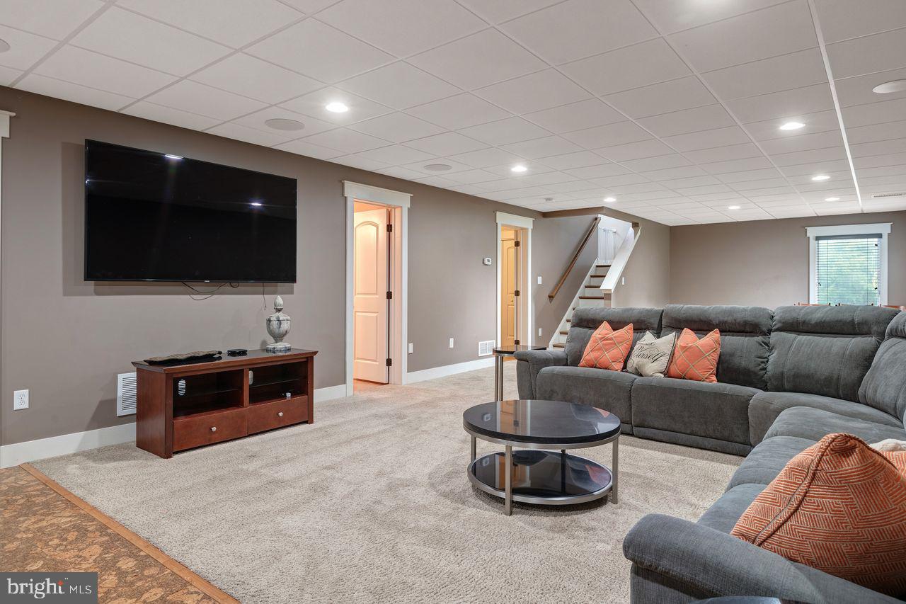 LANDISVILLE - Residential