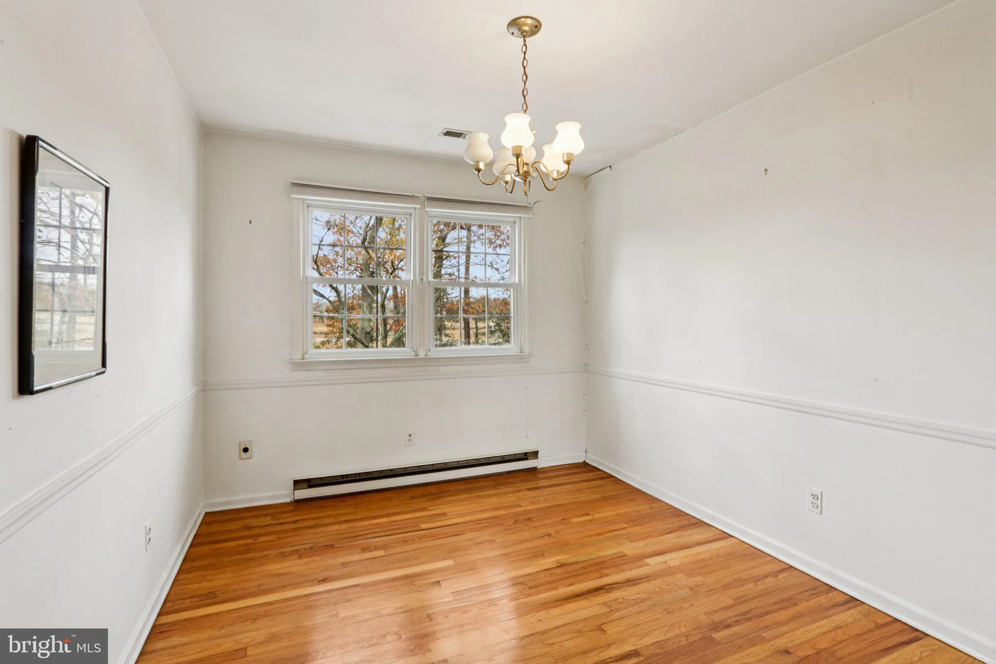 Linwood, New Jersey 08221, United States, 3 Bedrooms Bedrooms, ,1 BathroomBathrooms,Residential,Active,246972