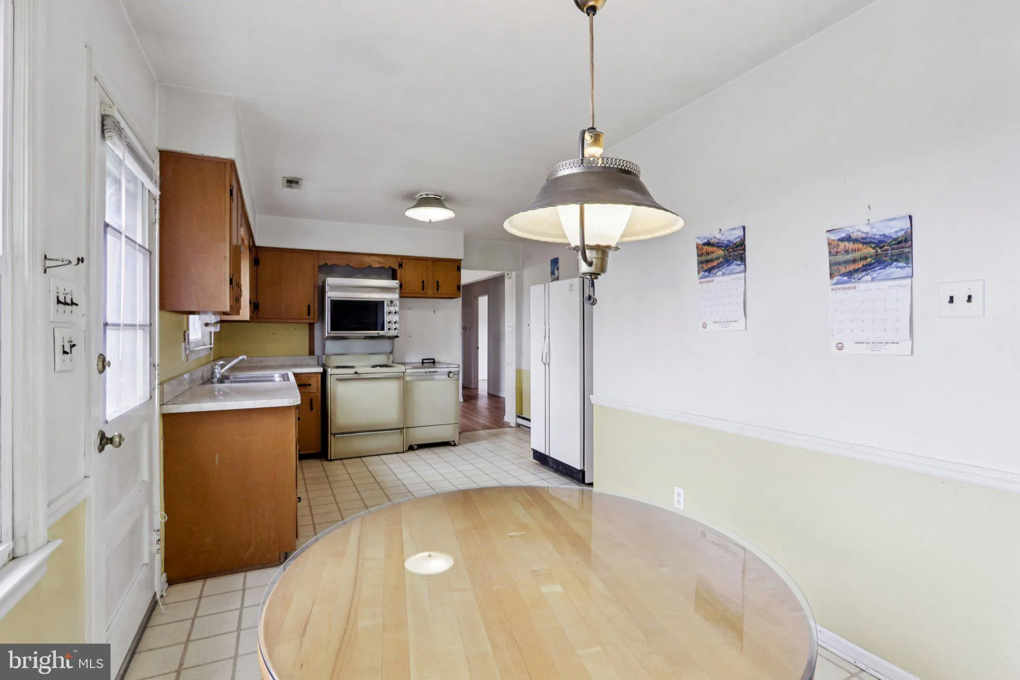 Linwood, New Jersey 08221, United States, 3 Bedrooms Bedrooms, ,1 BathroomBathrooms,Residential,Active,246972