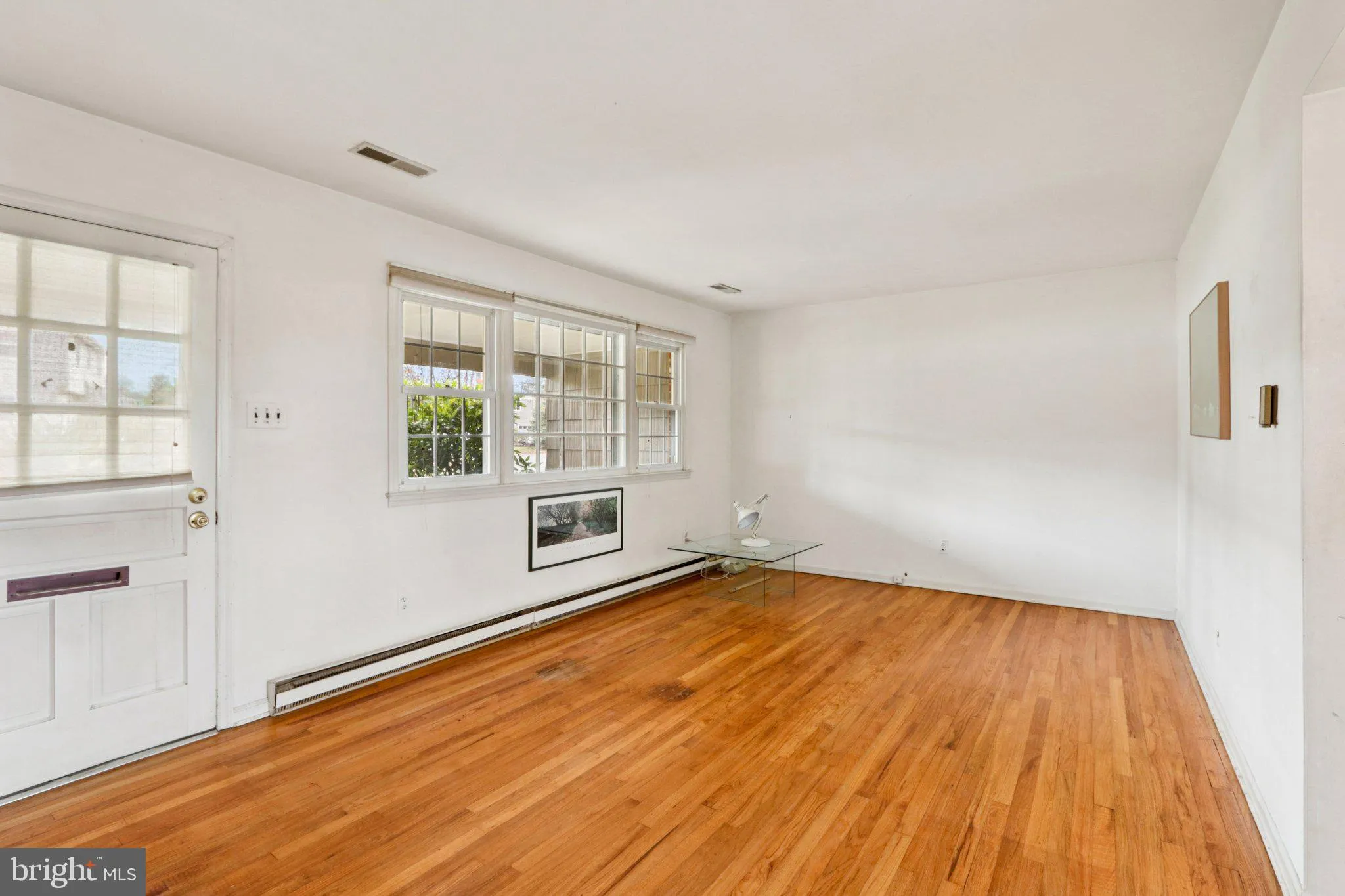 Linwood, New Jersey 08221, United States, 3 Bedrooms Bedrooms, ,1 BathroomBathrooms,Residential,Active,246972