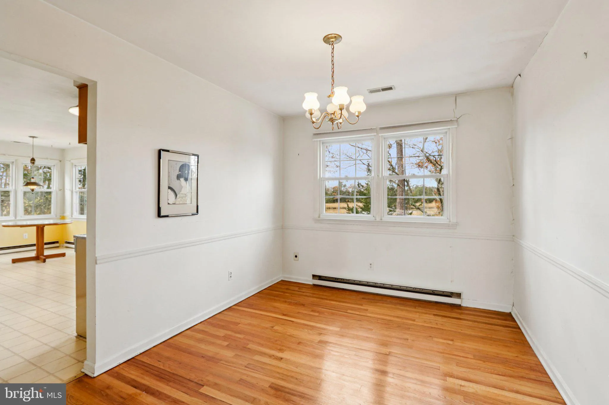 Linwood, New Jersey 08221, United States, 3 Bedrooms Bedrooms, ,1 BathroomBathrooms,Residential,Active,246972