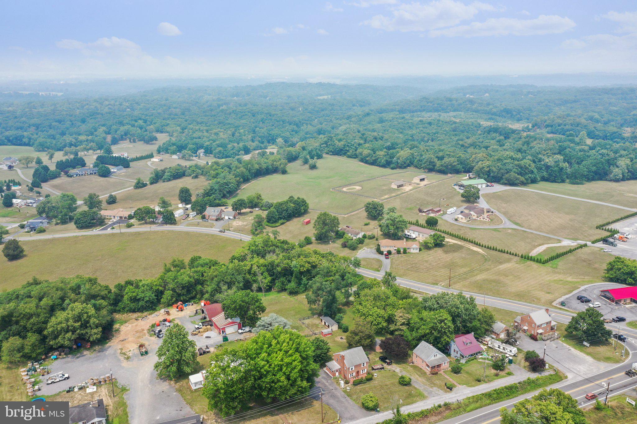 FALLING WATERS - Residential