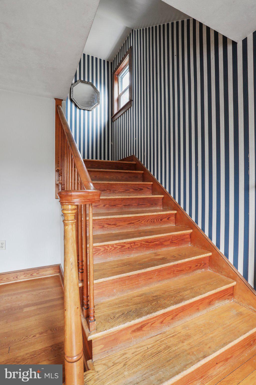 FALLING WATERS - Residential