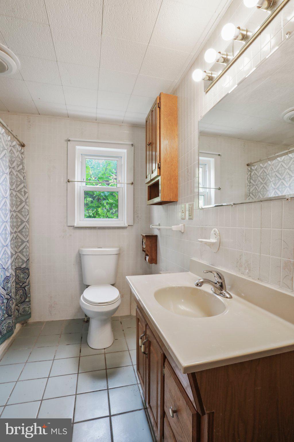 FALLING WATERS - Residential