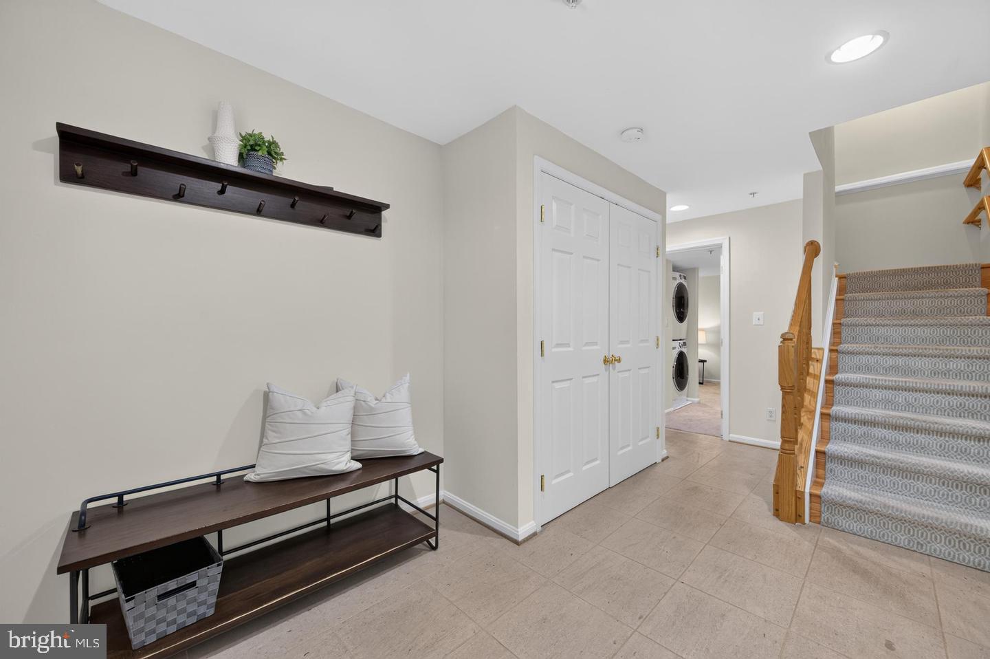 122 SANBORN PLACE