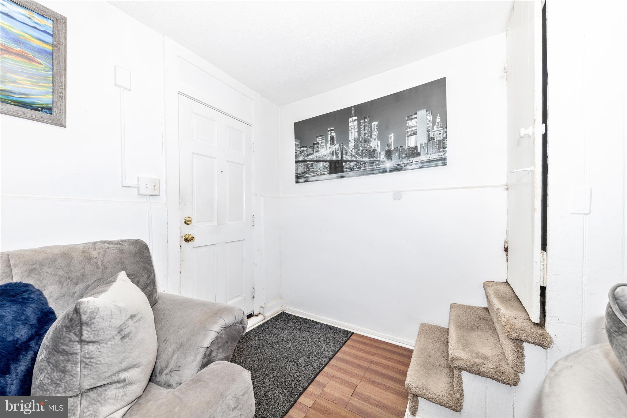 432 N BENTZ