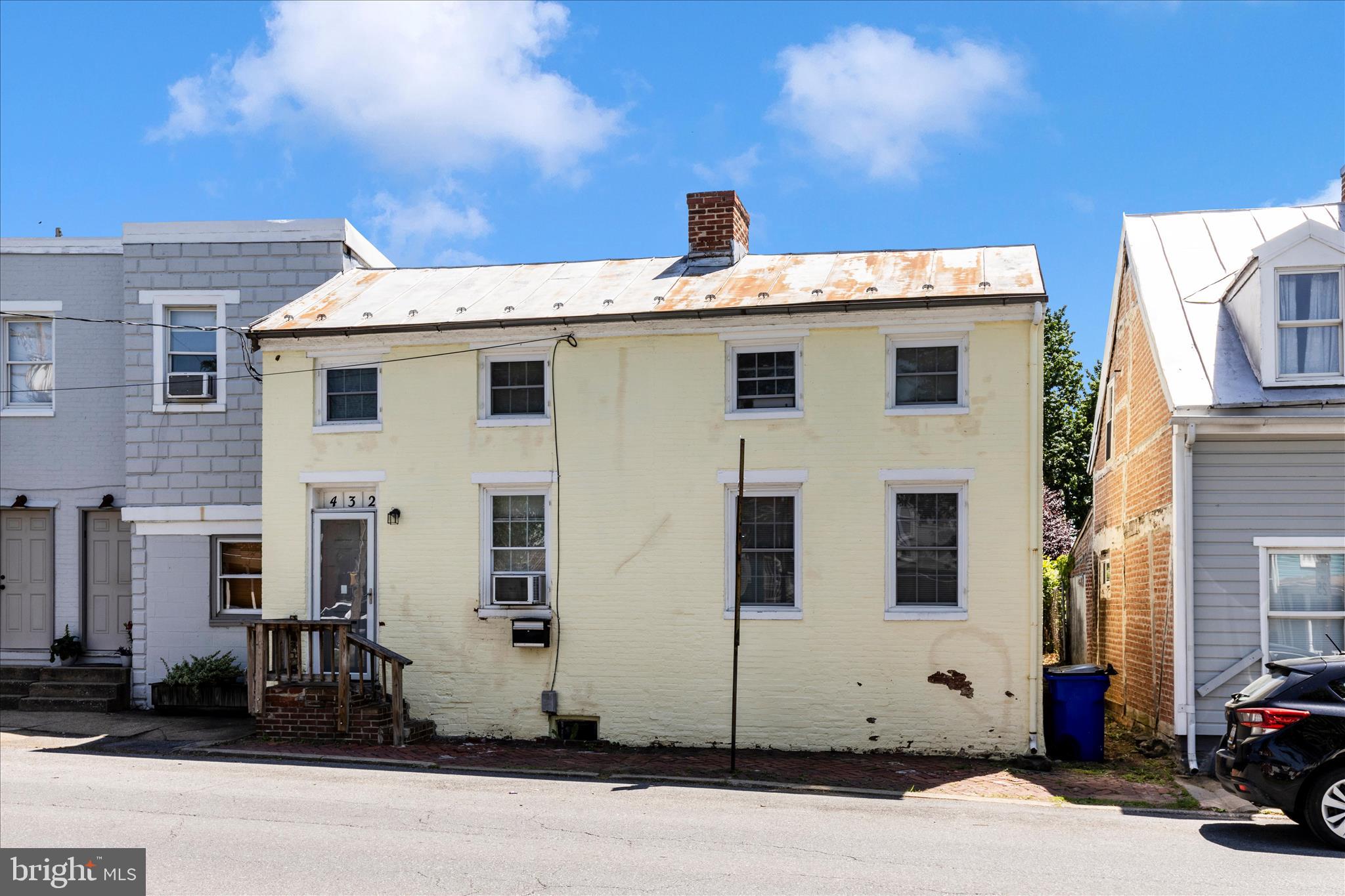 DOWNTOWN FREDERICK - Residential