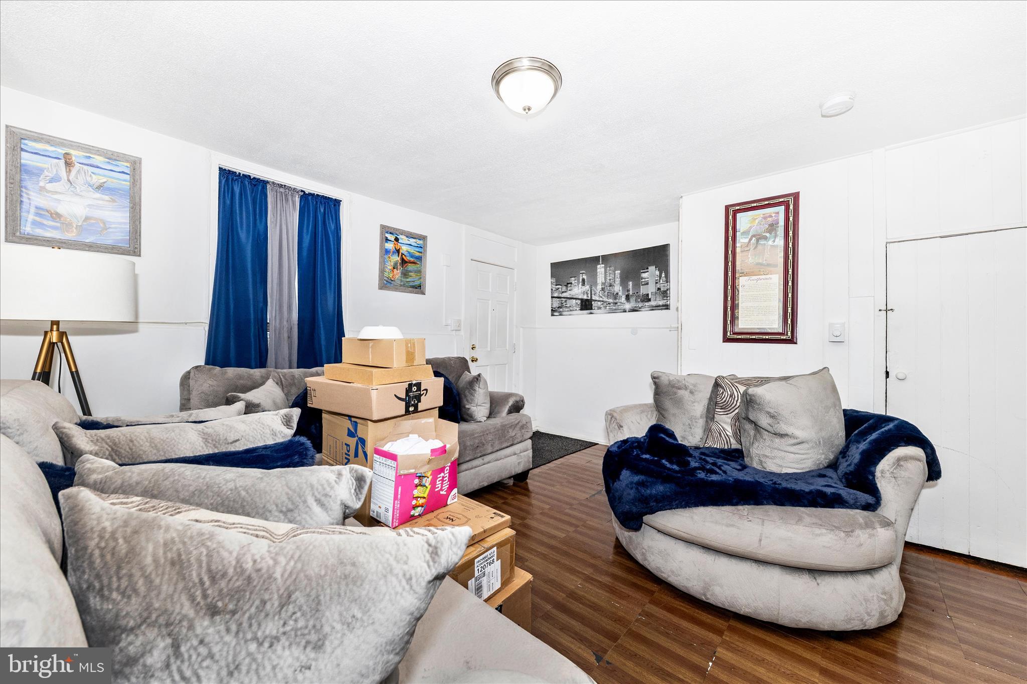 432 N BENTZ
