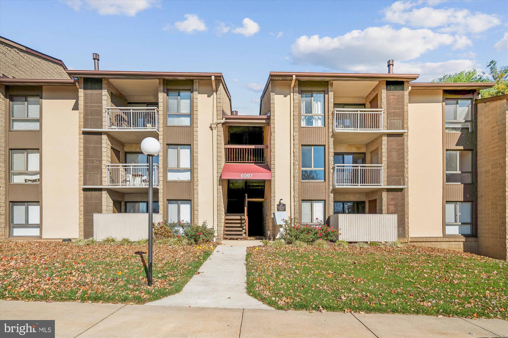 TREOVER CONDOMINIUM - Residential