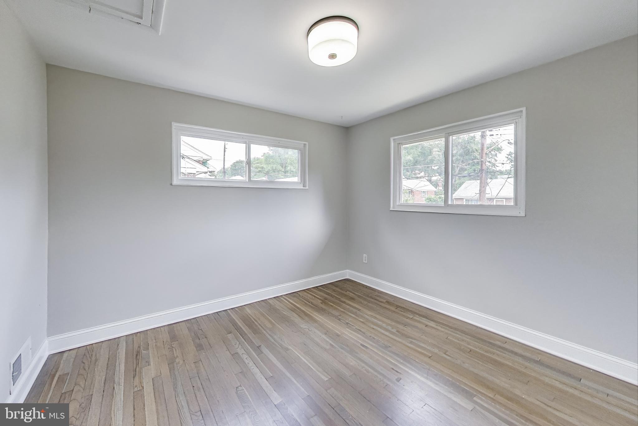 ROLLING RIDGE - Residential