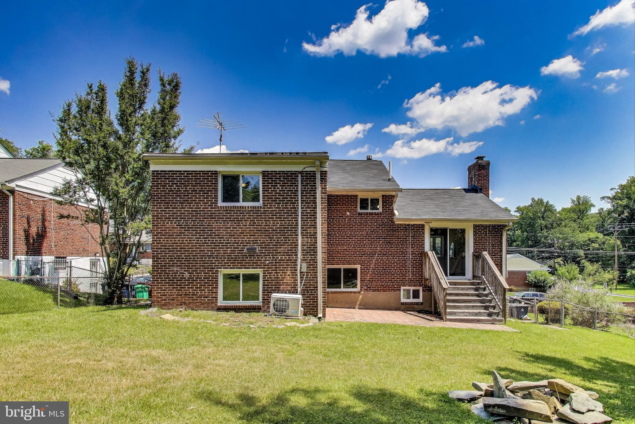 ROLLING RIDGE - Residential