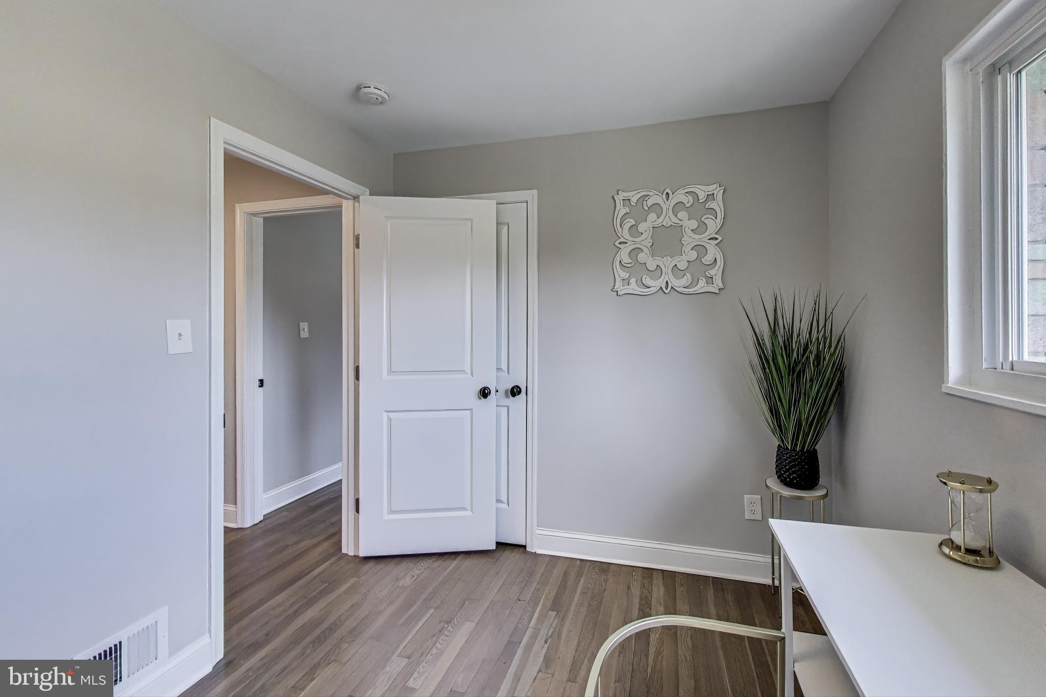 ROLLING RIDGE - Residential