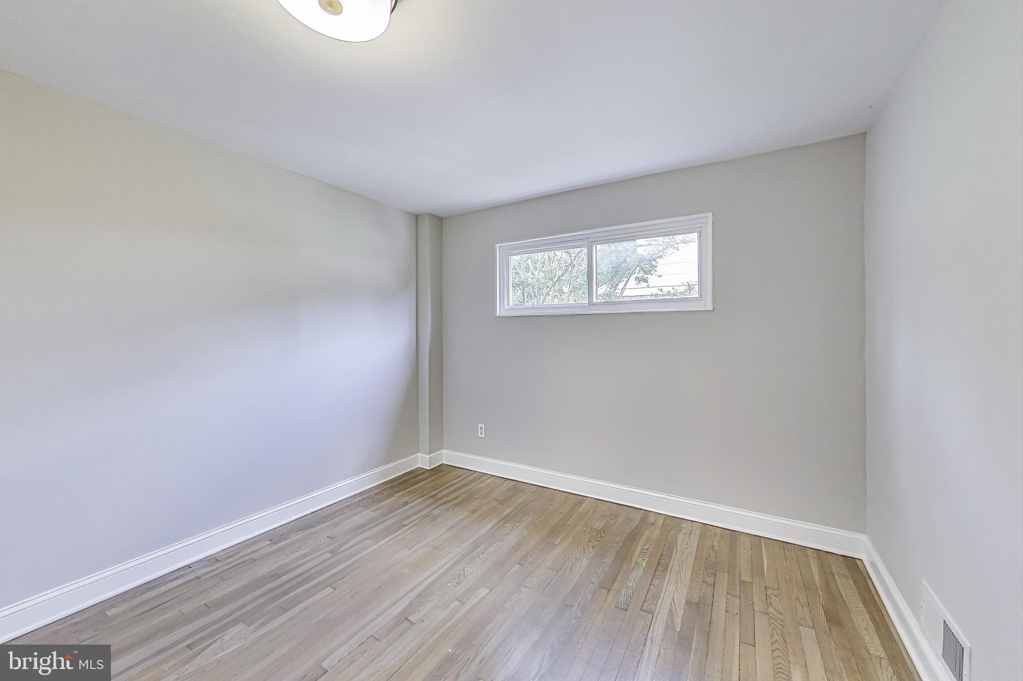 ROLLING RIDGE - Residential