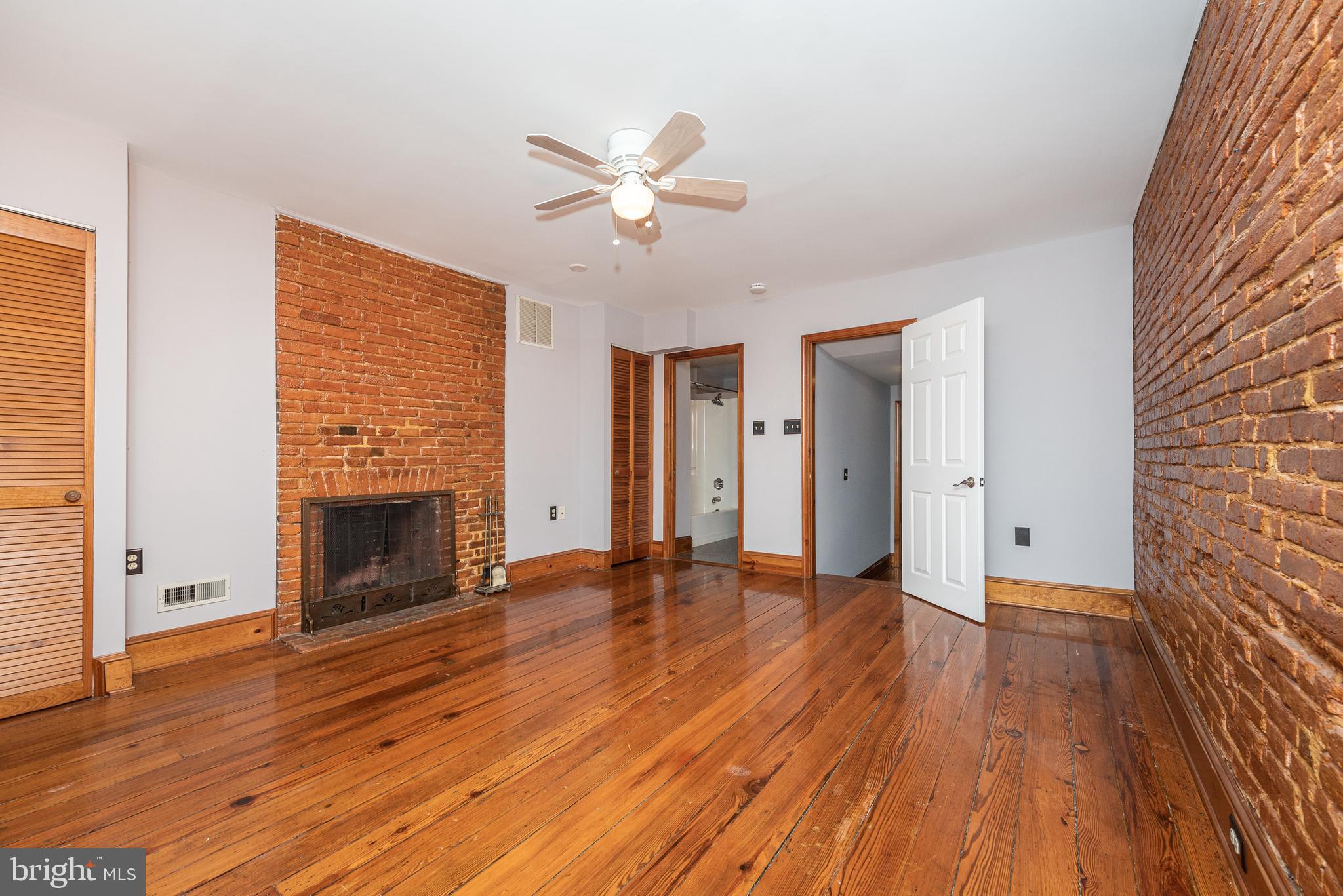 BUTCHERS HILL - Residential