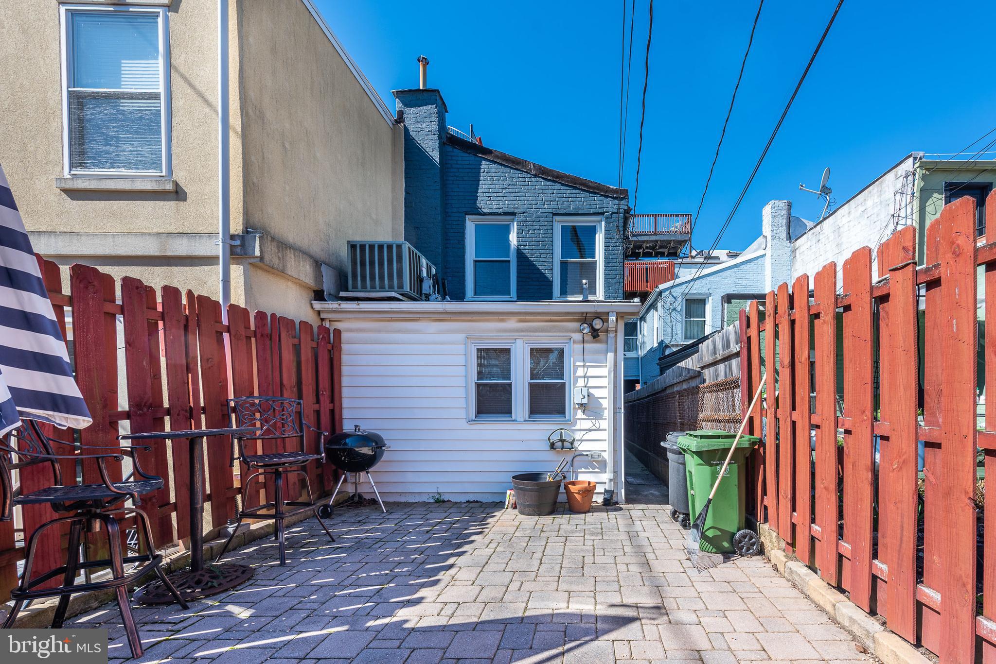 BUTCHERS HILL - Residential