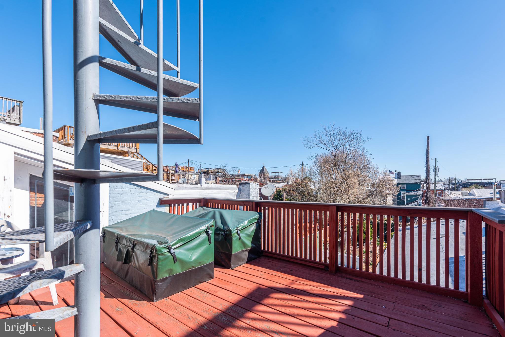 BUTCHERS HILL - Residential