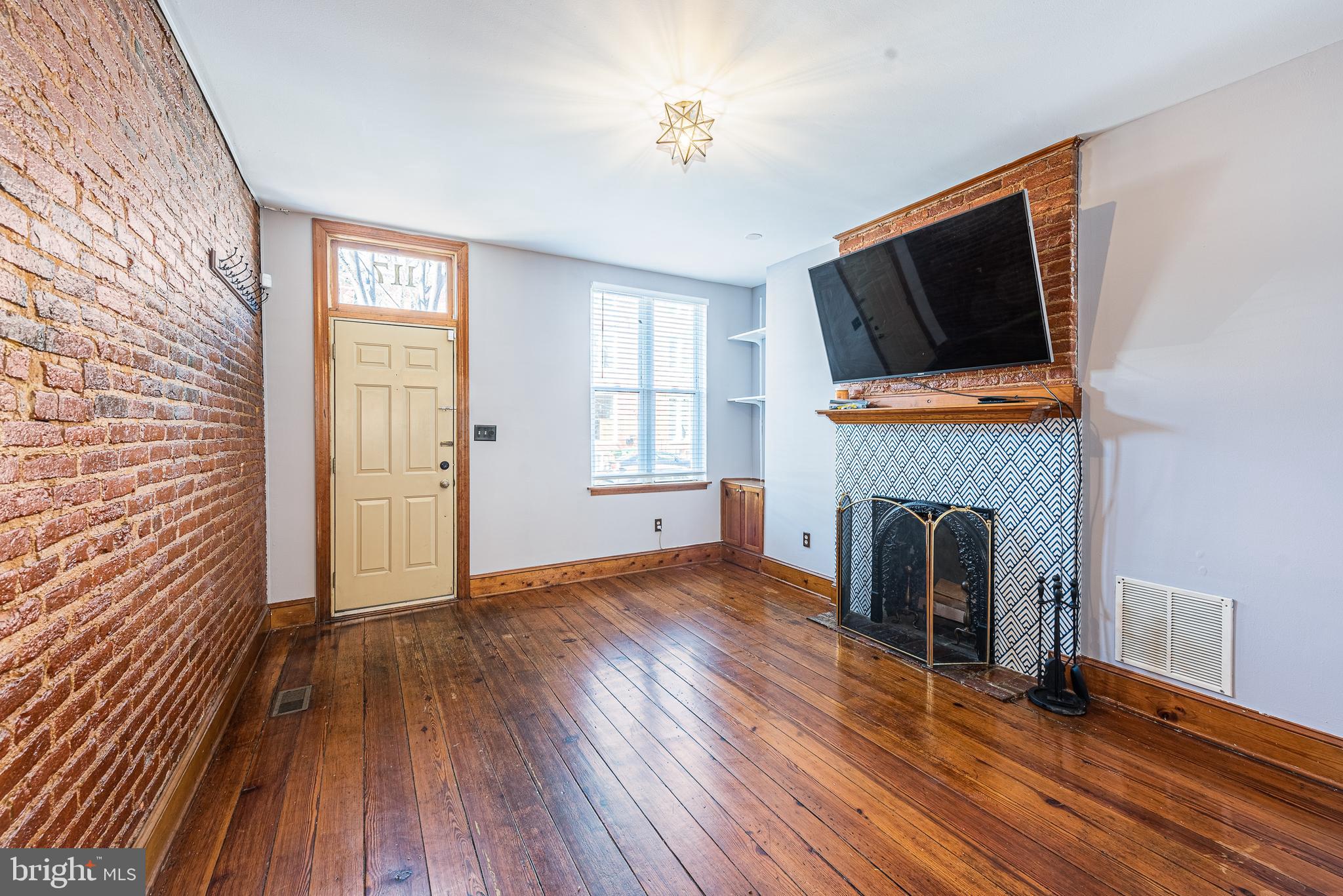 BUTCHERS HILL - Residential