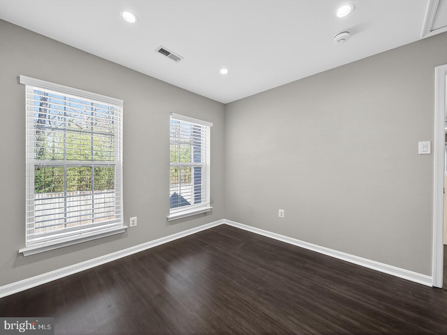 FERNWOOD - Residential