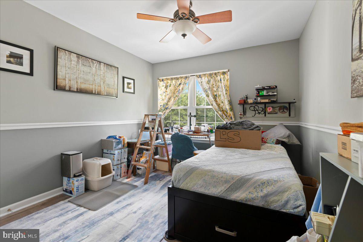 TYLER WALK - Residential