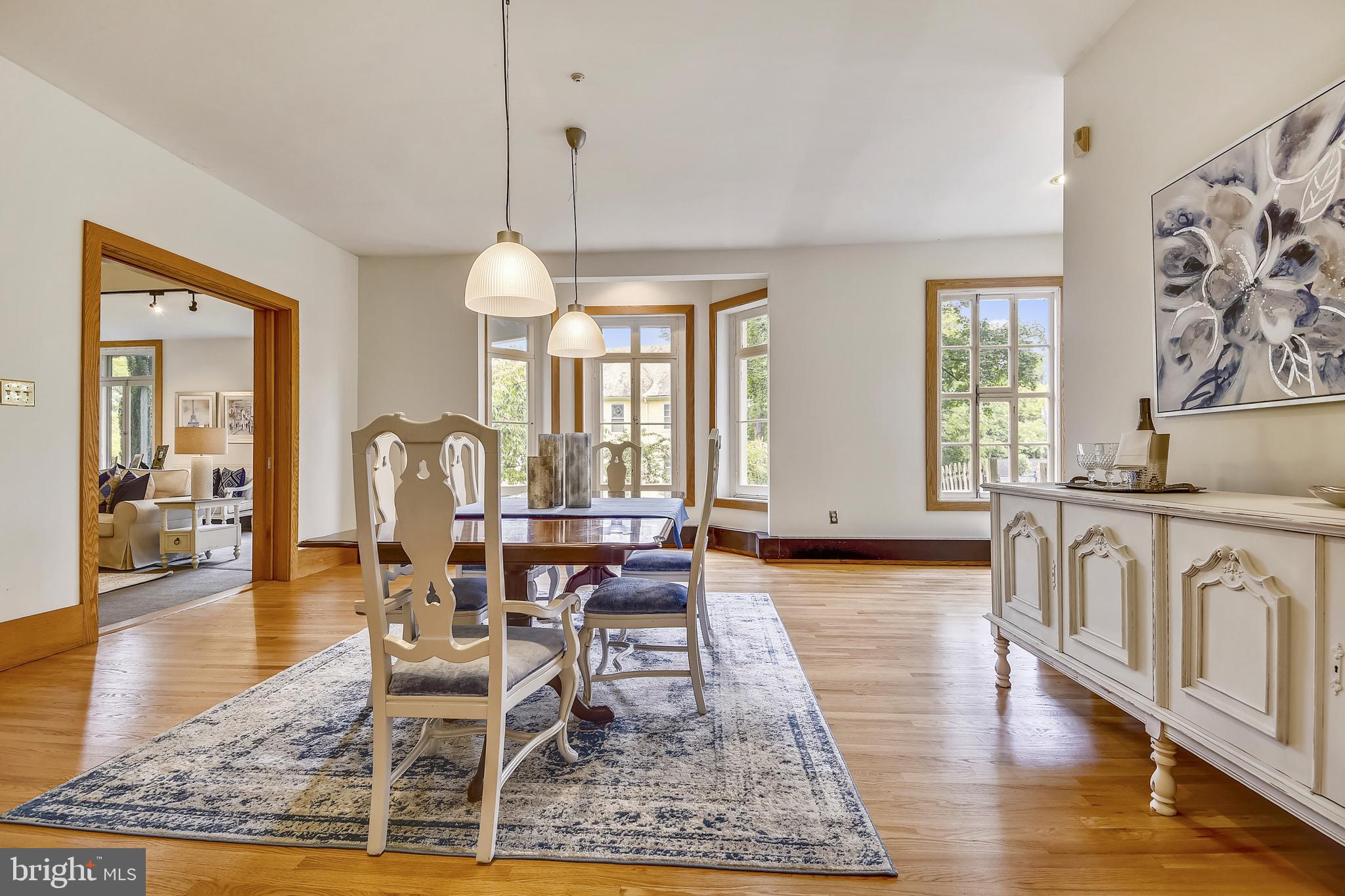 ROLAND PARK - Residential