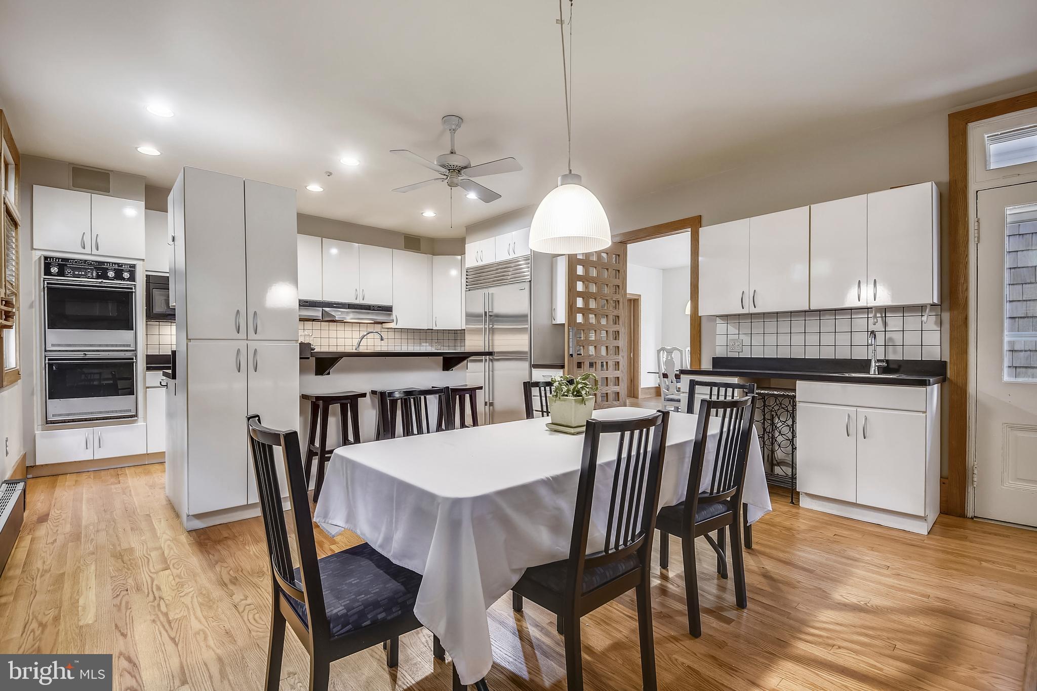 ROLAND PARK - Residential