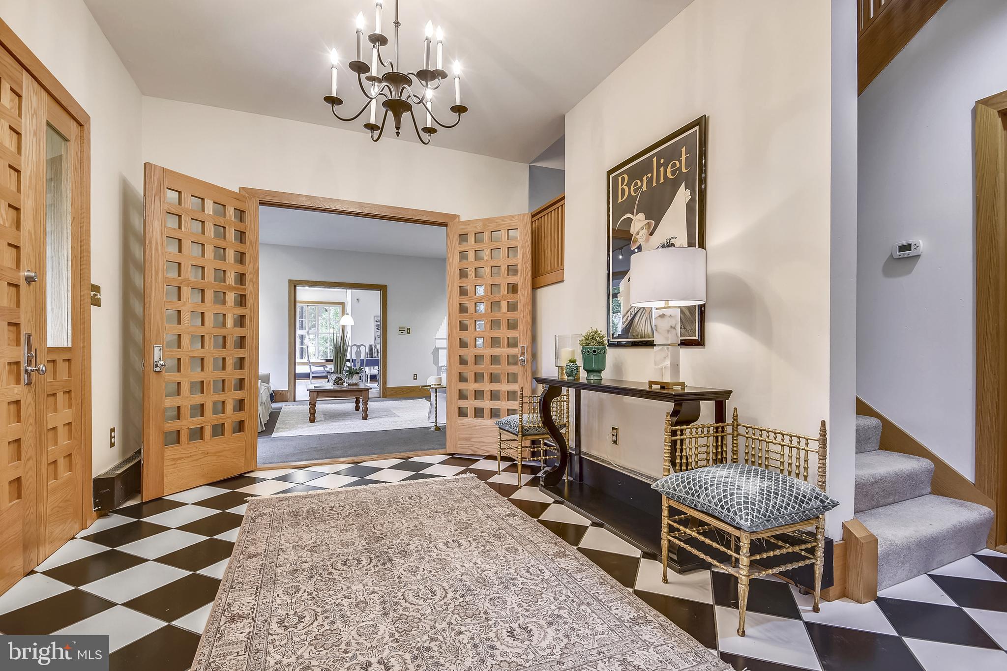 ROLAND PARK - Residential