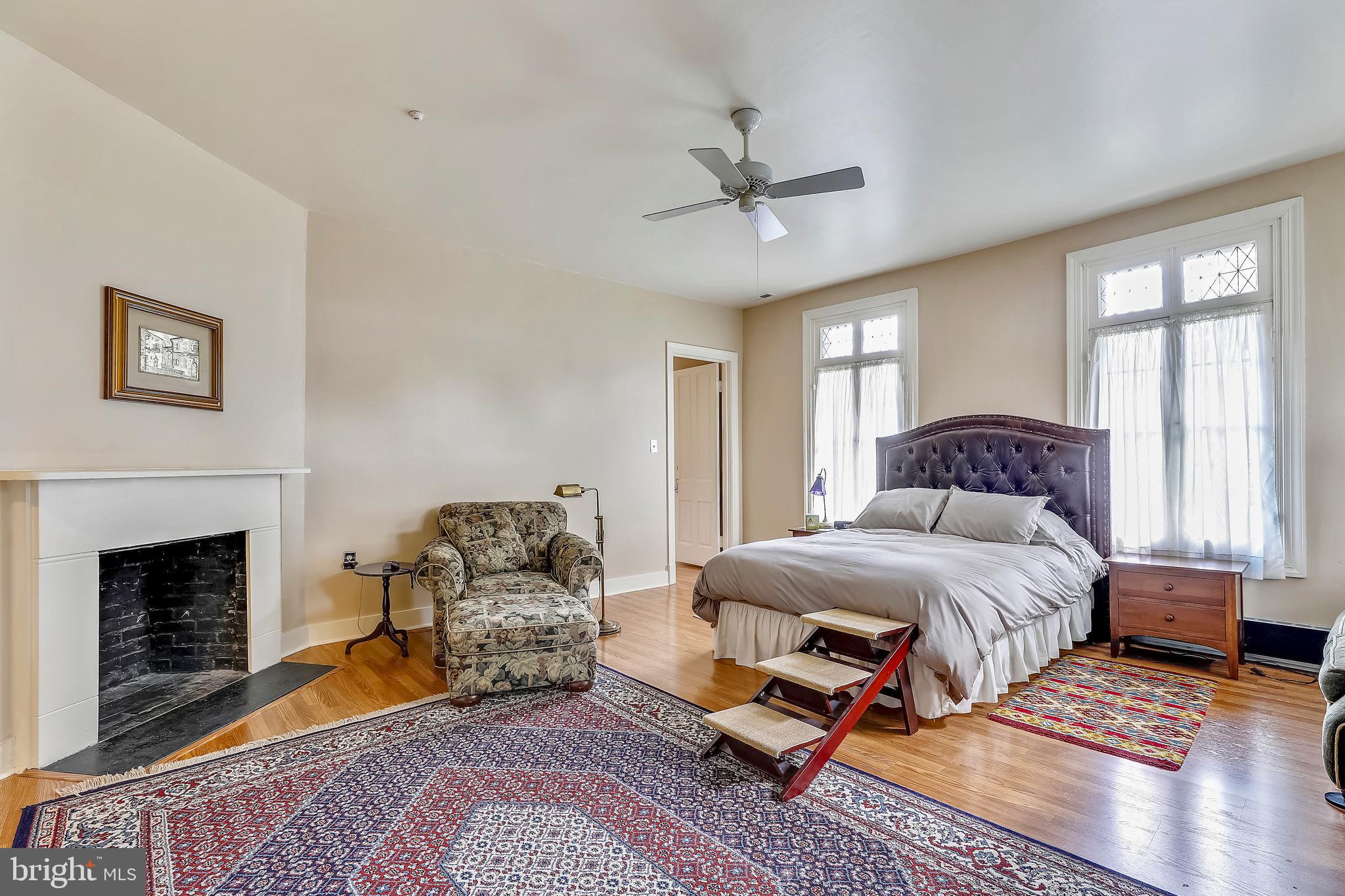 ROLAND PARK - Residential