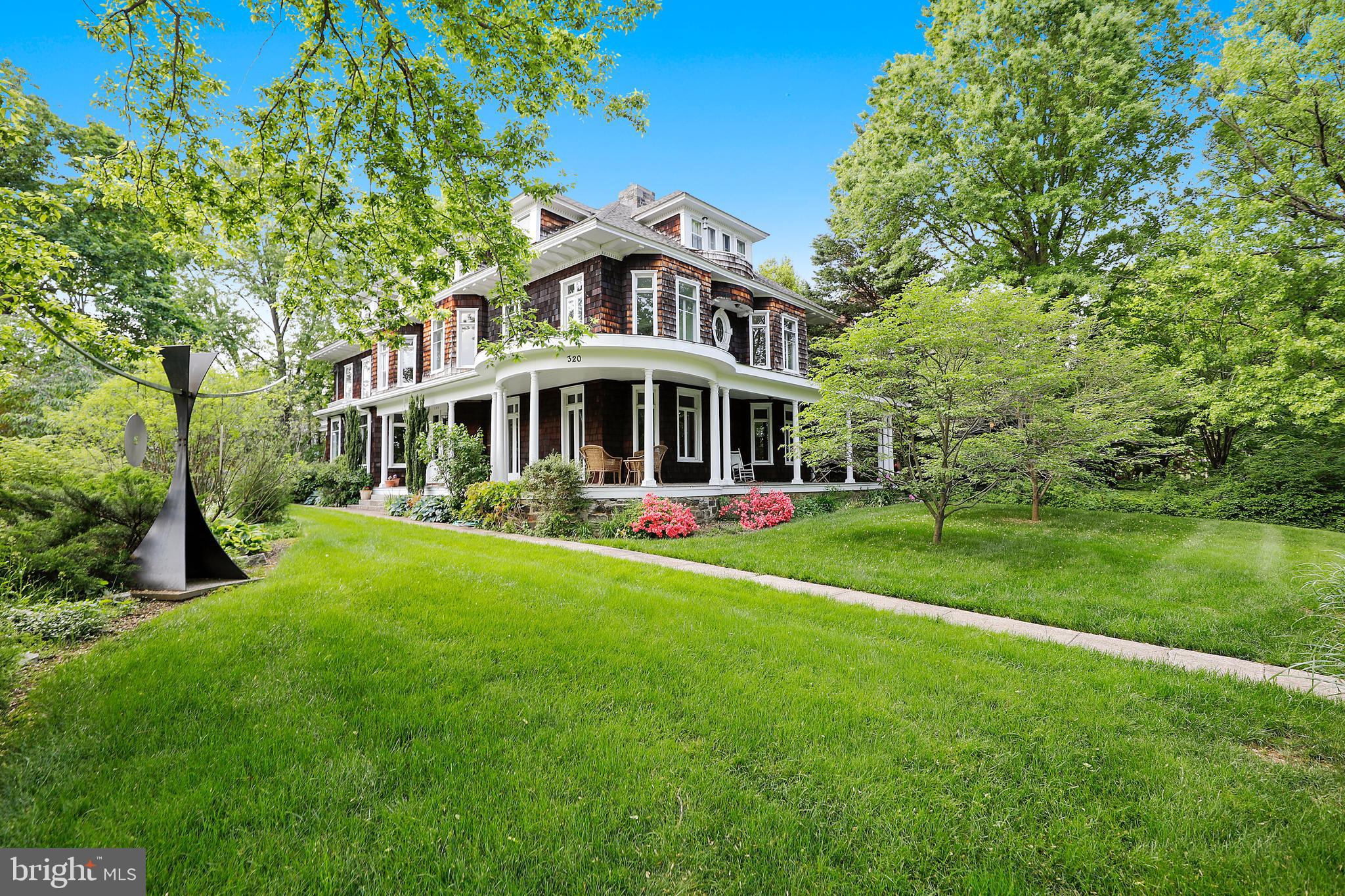 ROLAND PARK - Residential