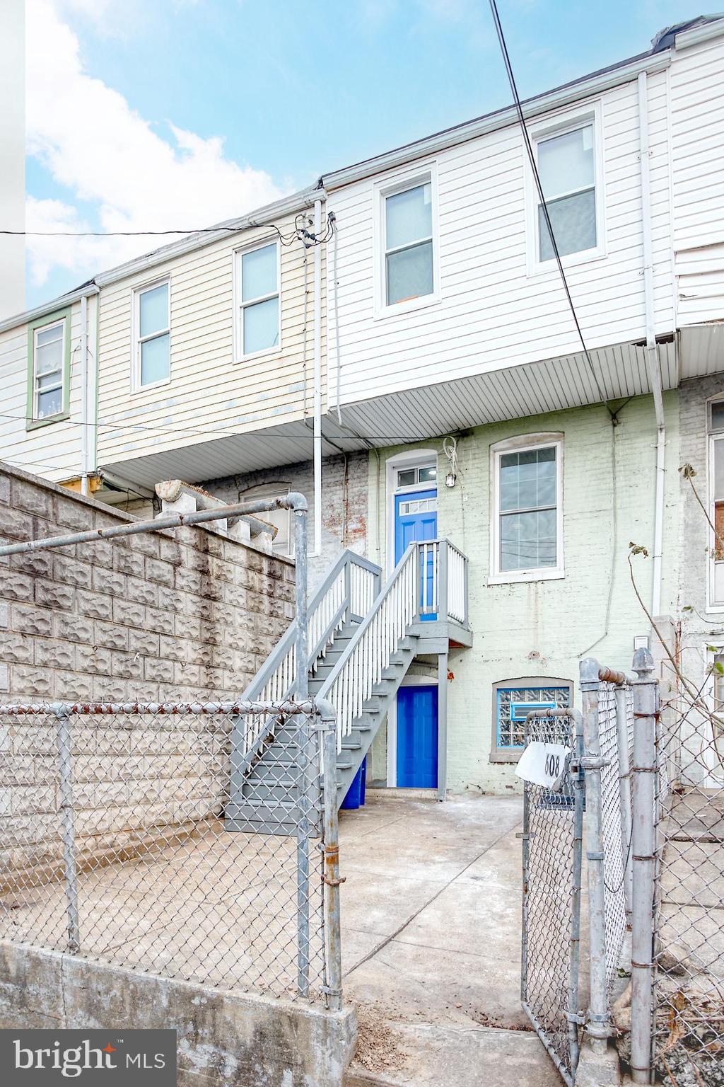 GREEKTOWN - Residential