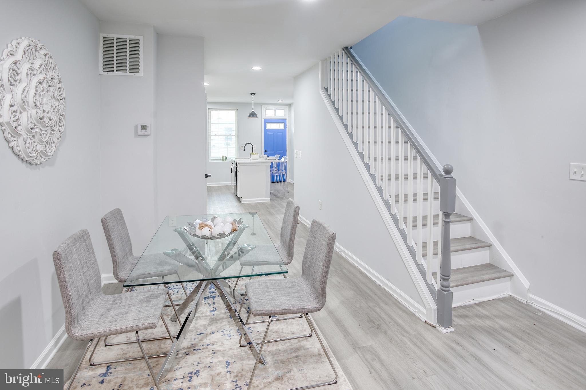 GREEKTOWN - Residential