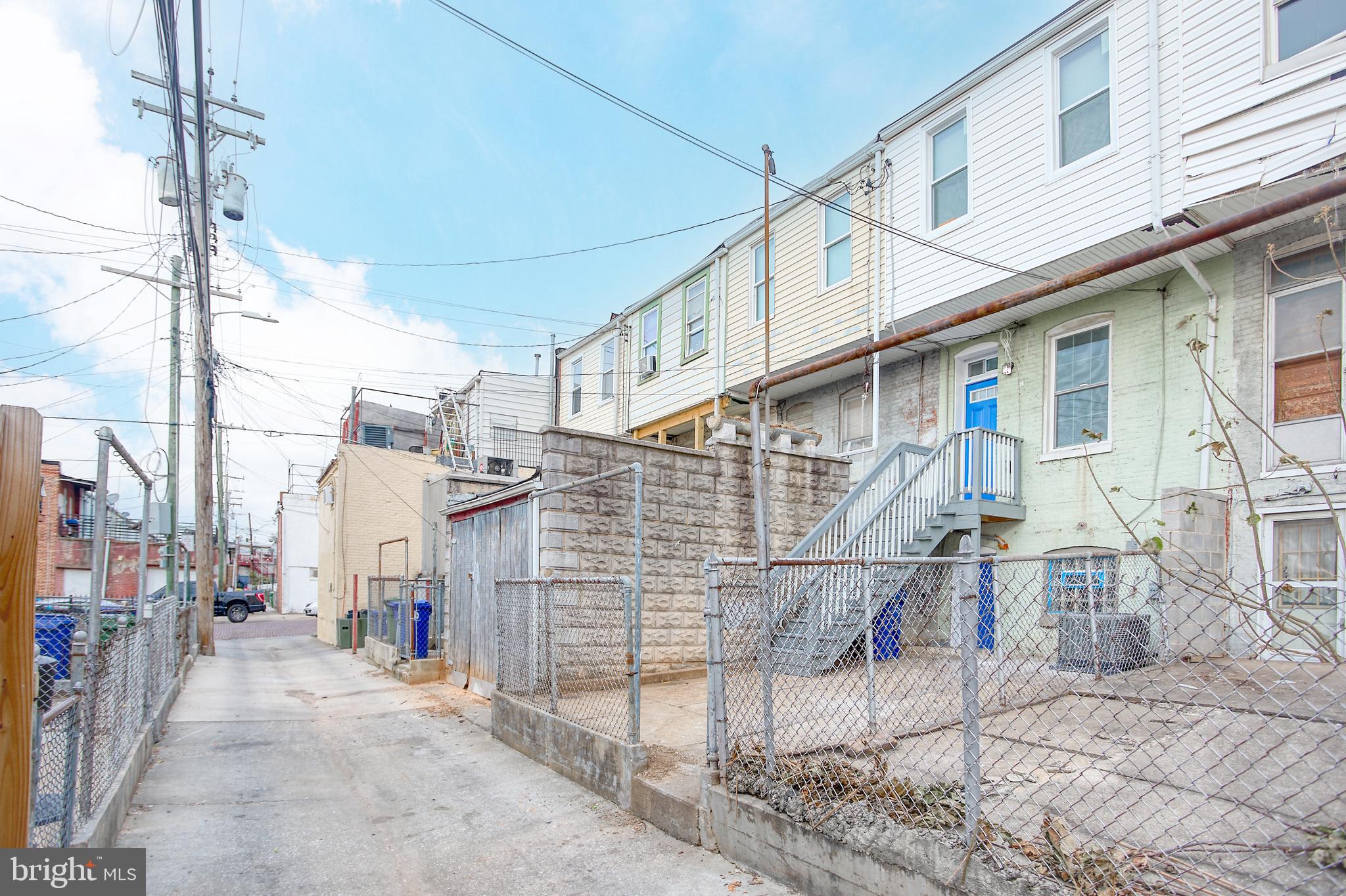 GREEKTOWN - Residential