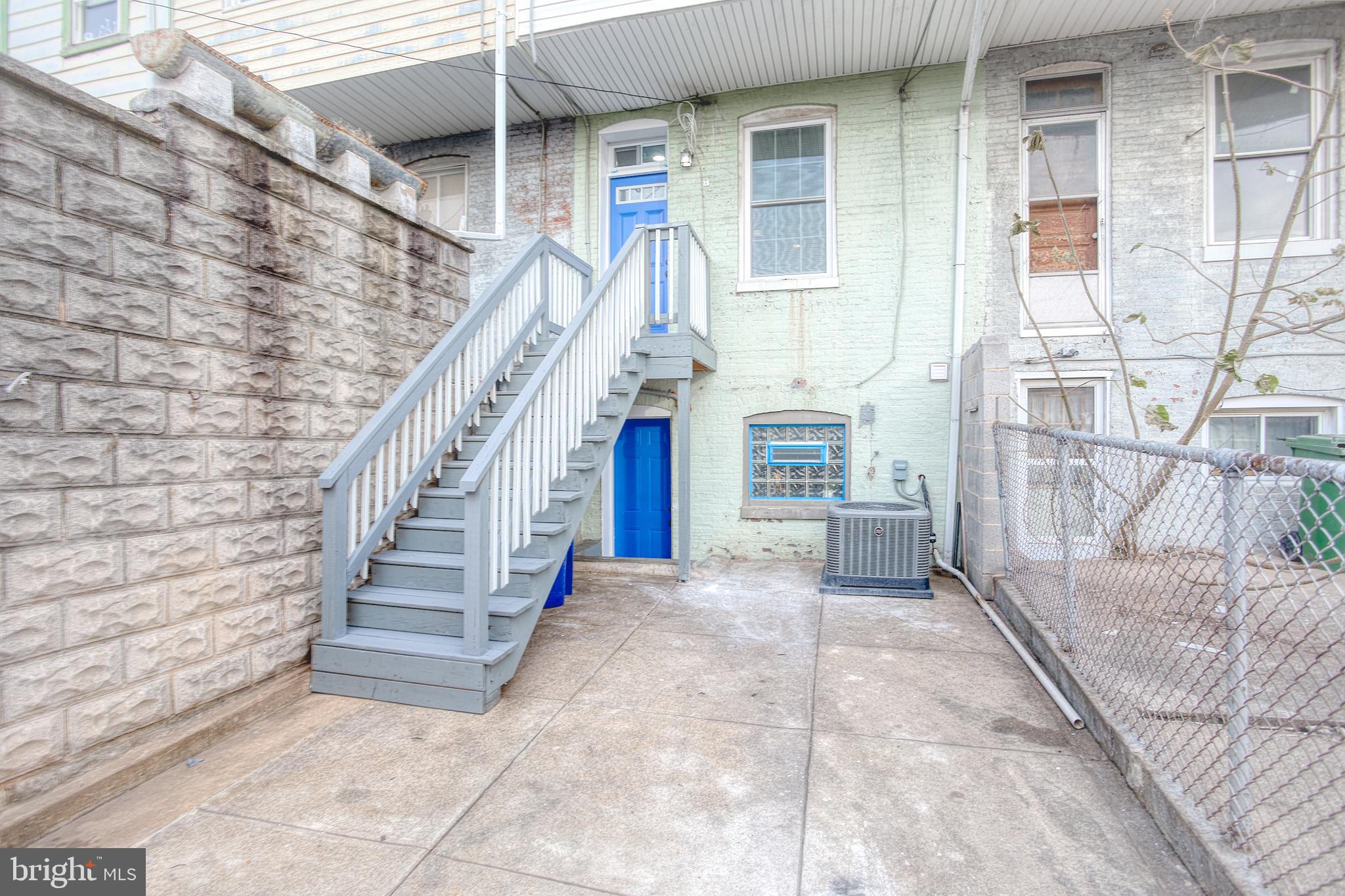 GREEKTOWN - Residential