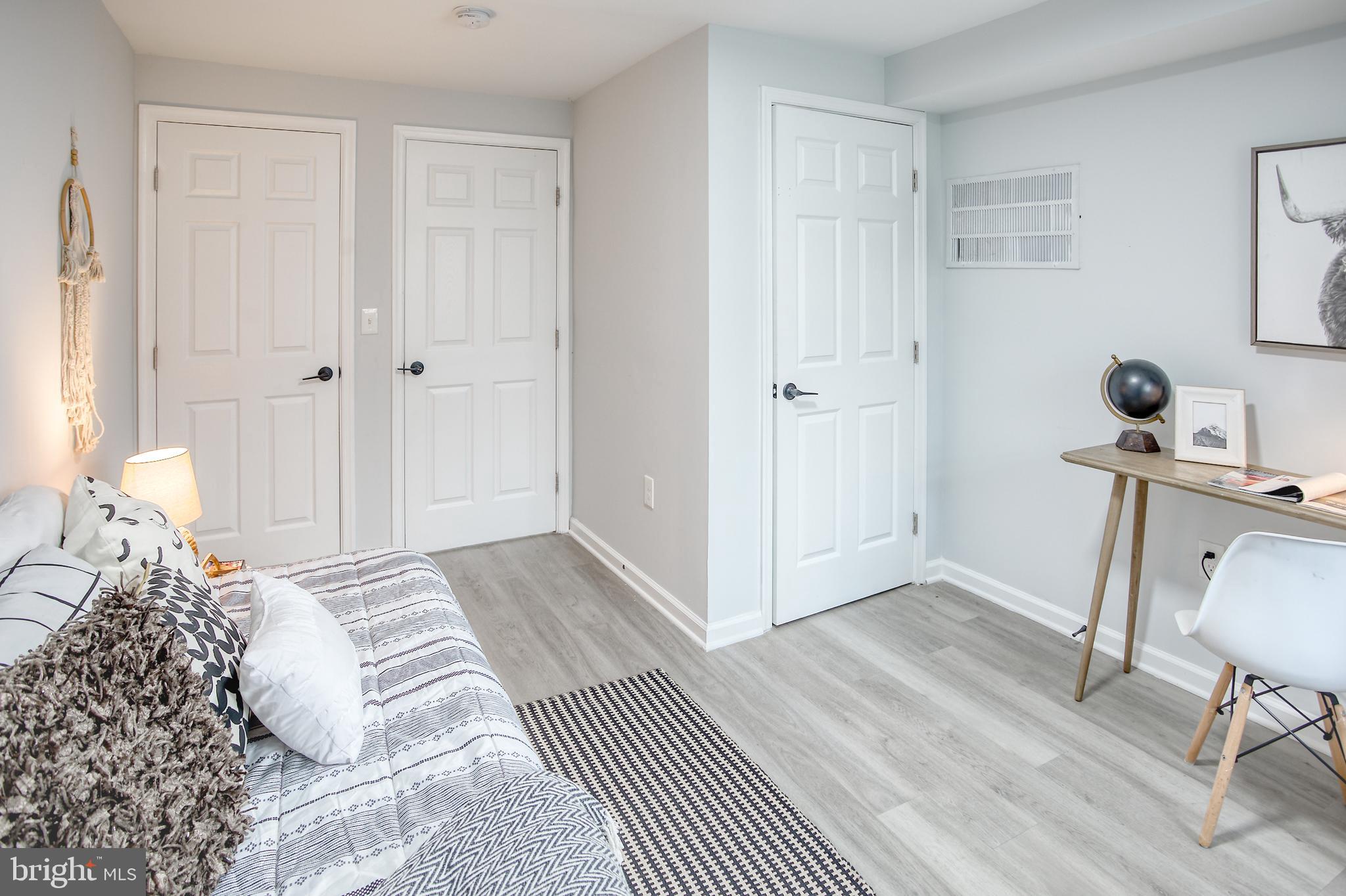 GREEKTOWN - Residential