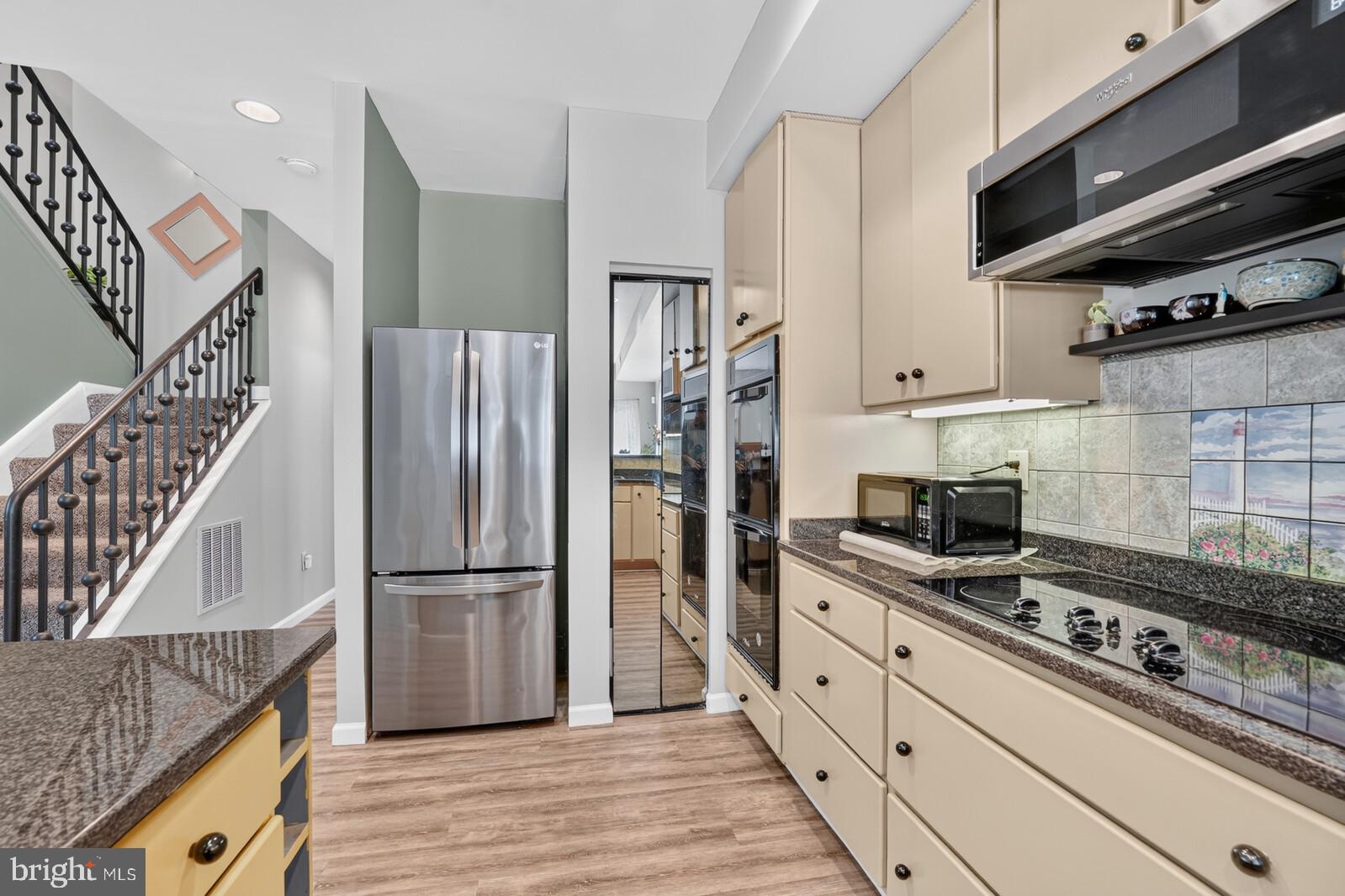 804 BEACH AVENUE