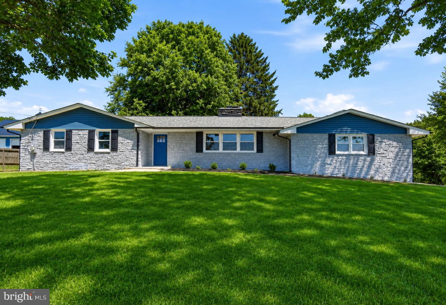1813 CALVARY ROAD