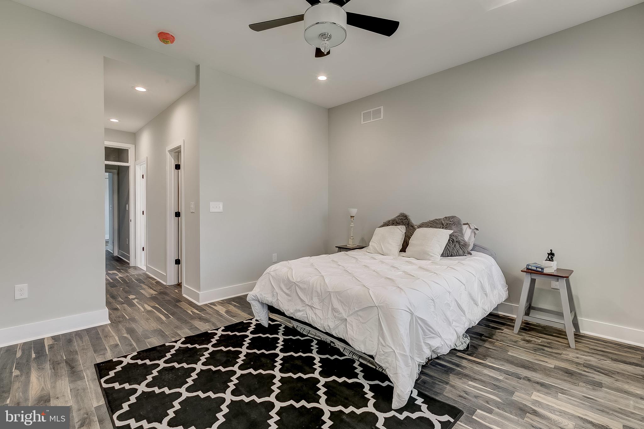 BREWERS HILL - Residential