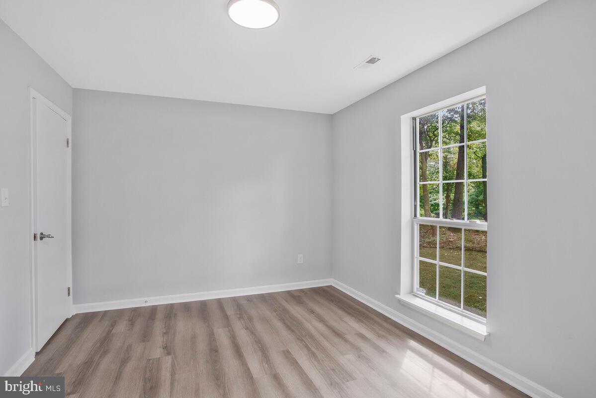 BRIANWOOD - Residential