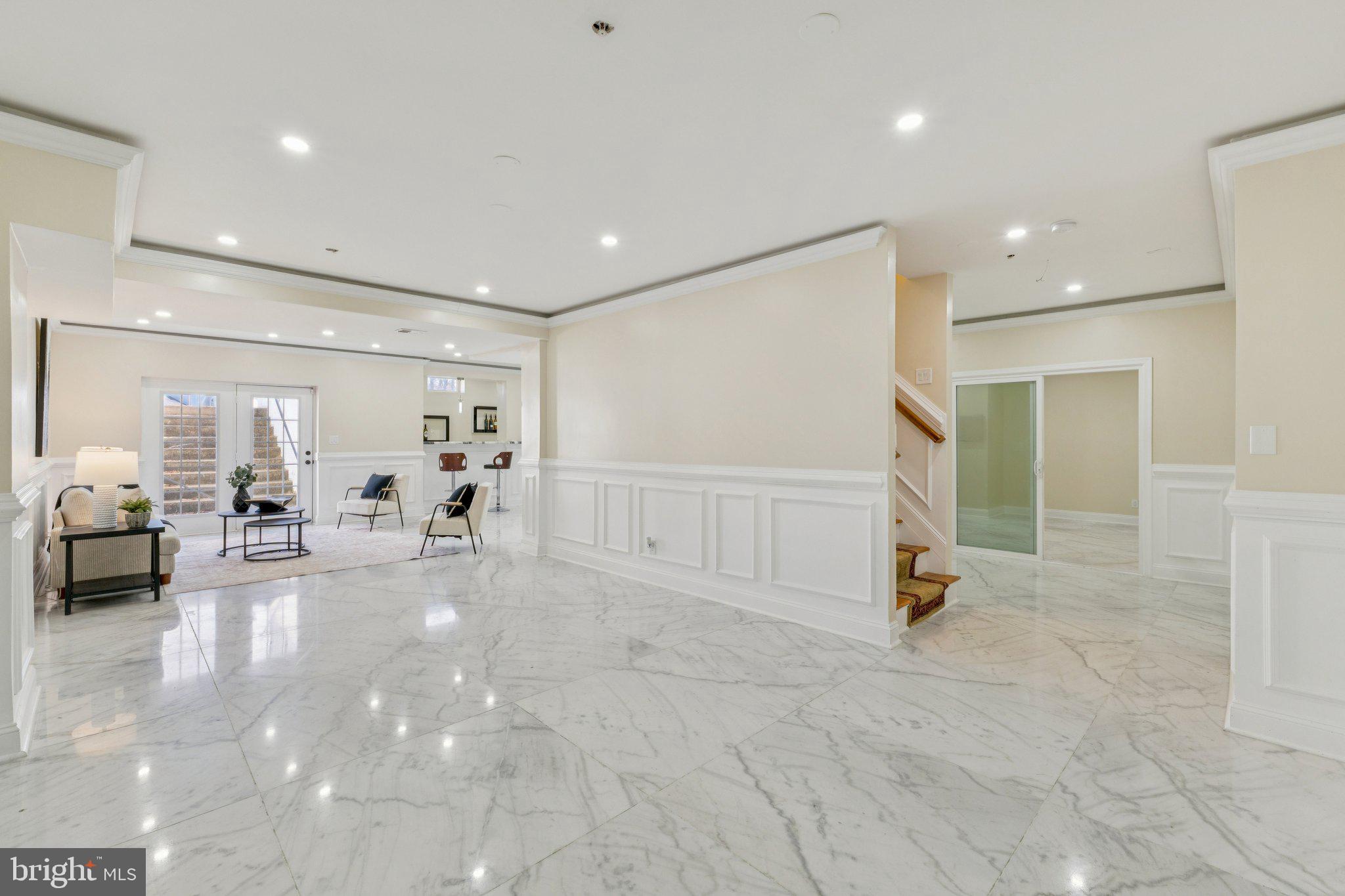 TALL OAKS ESTATES - Residential