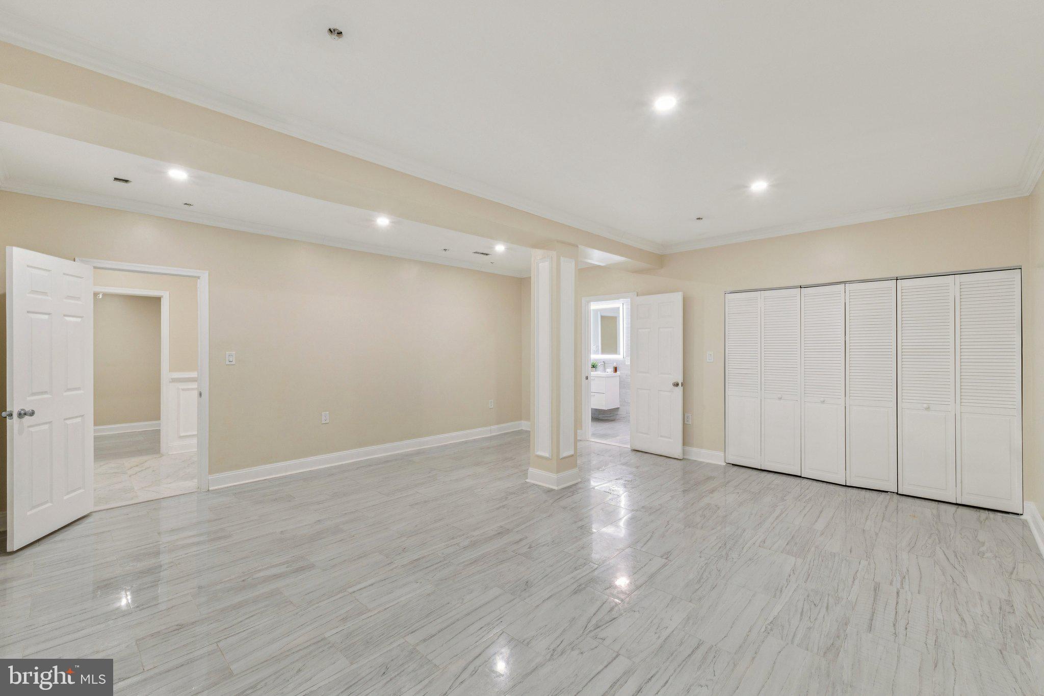 TALL OAKS ESTATES - Residential