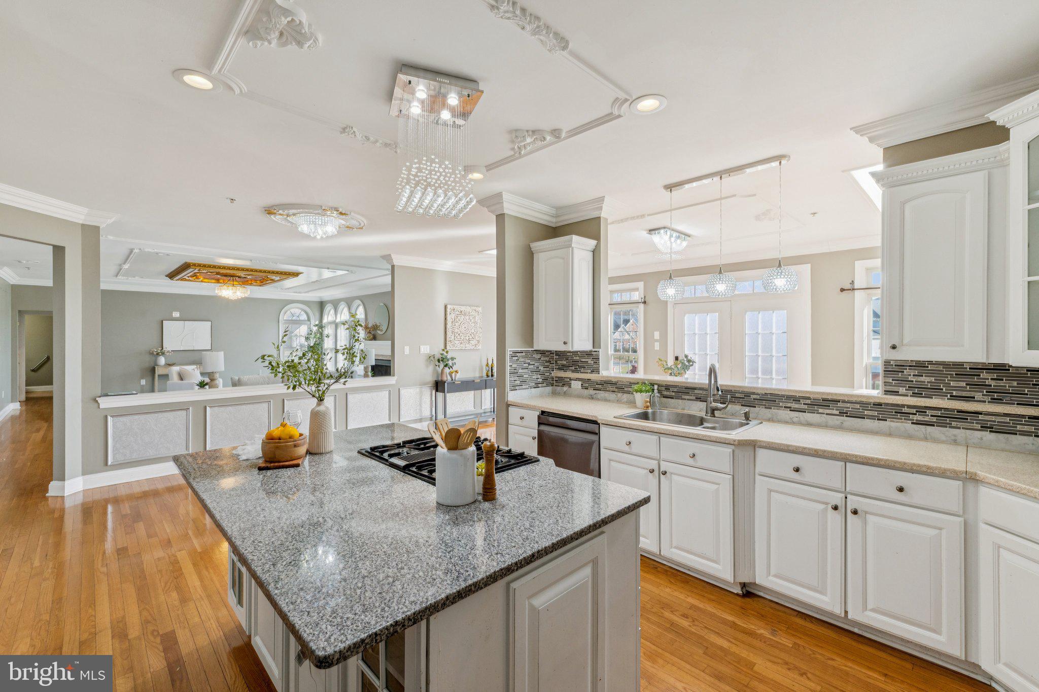 TALL OAKS ESTATES - Residential