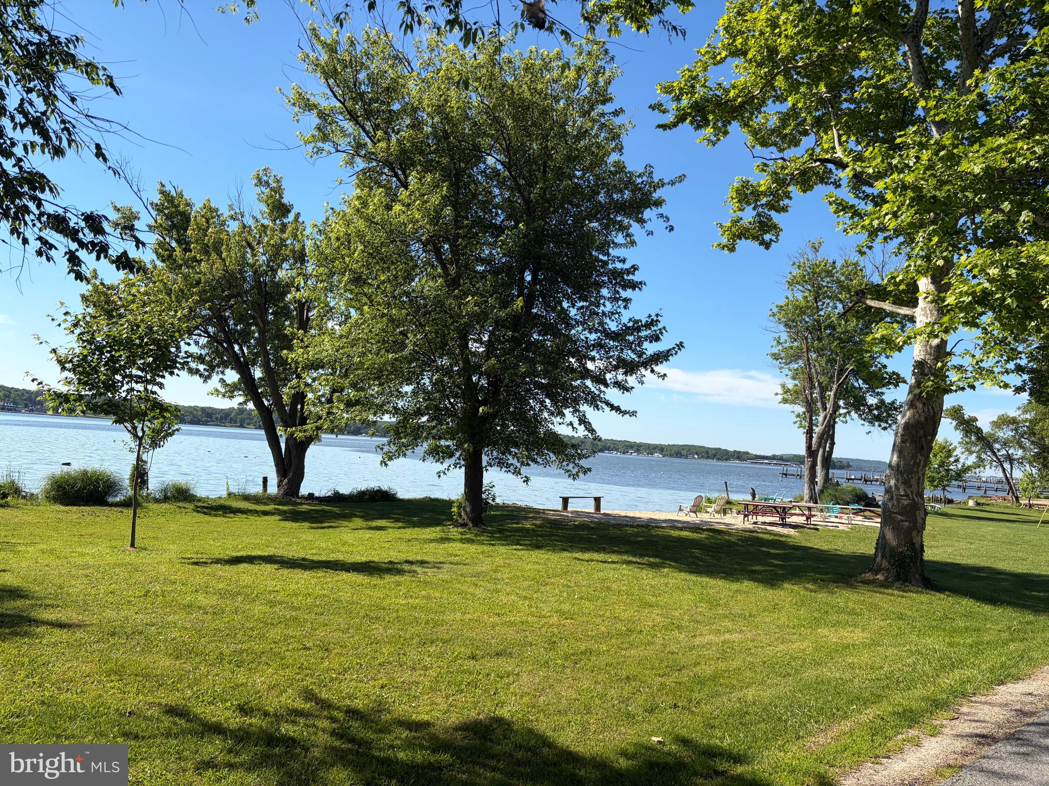 HEISLER AVENUE