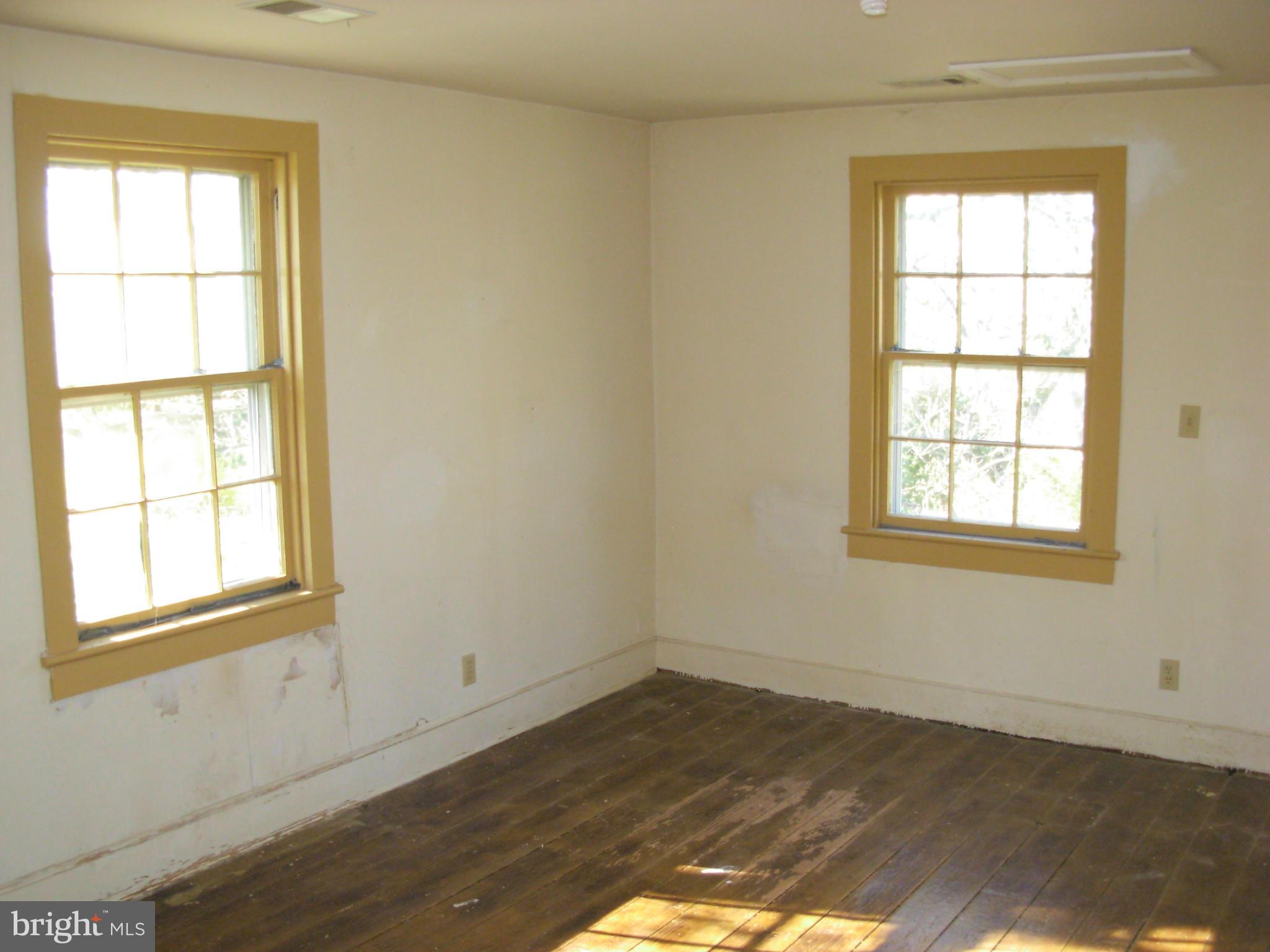 HAMILTON - Residential