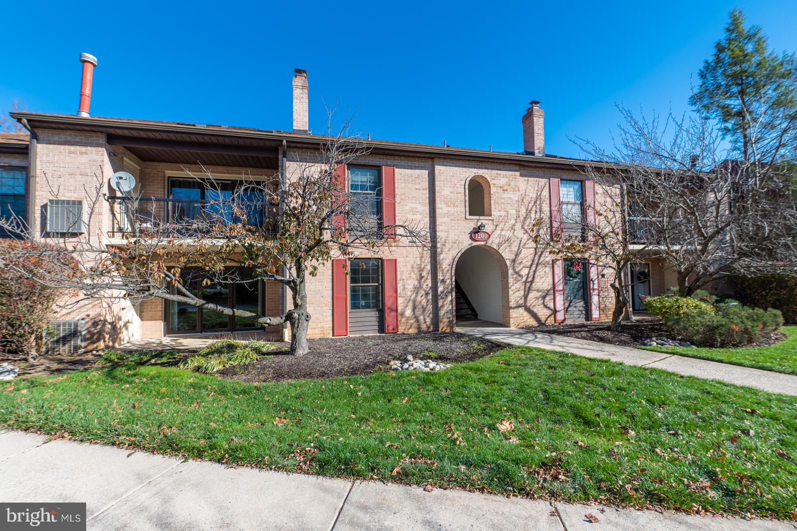 EAGLES RIDGE - Residential