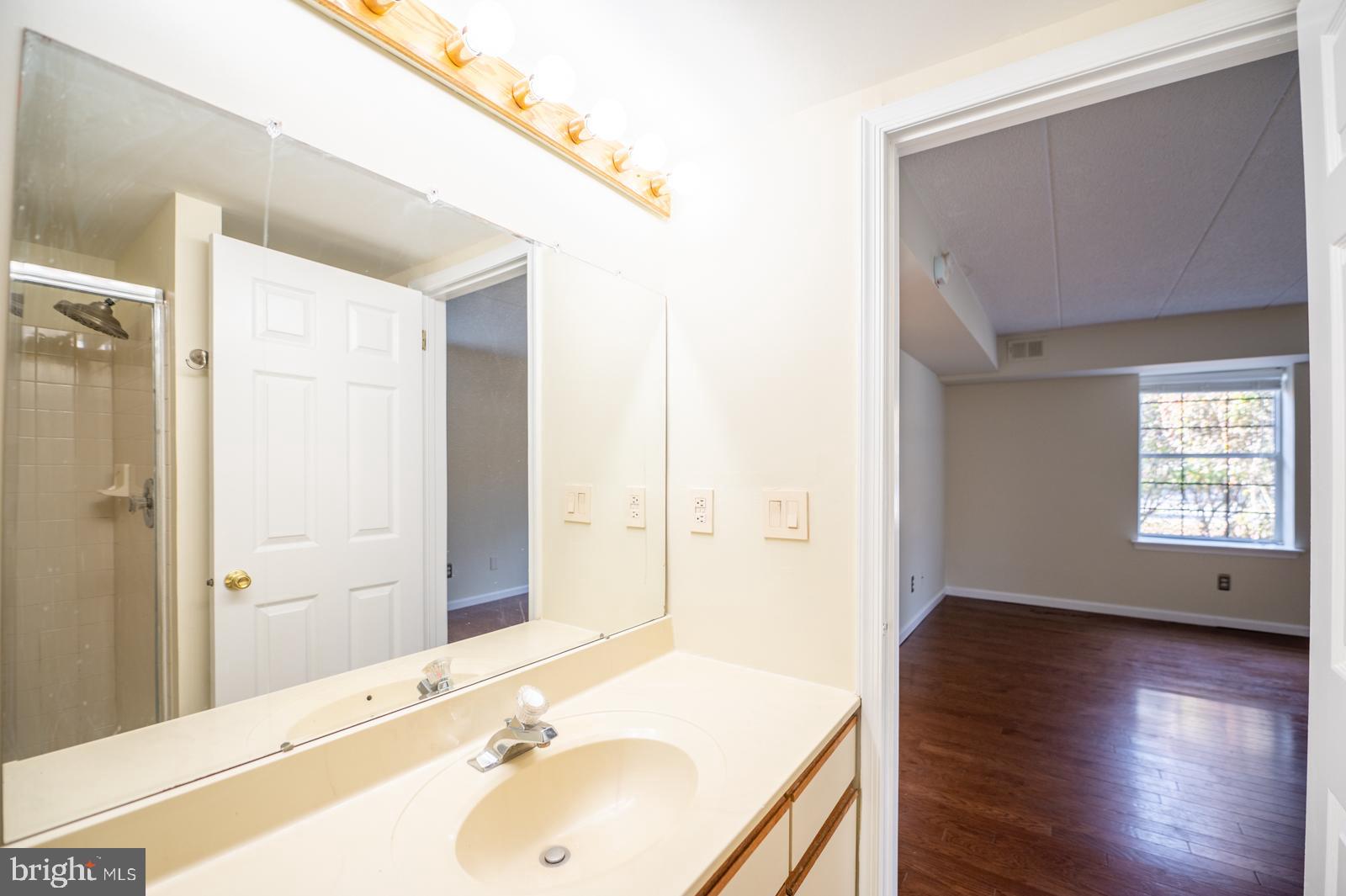 EAGLES RIDGE - Residential