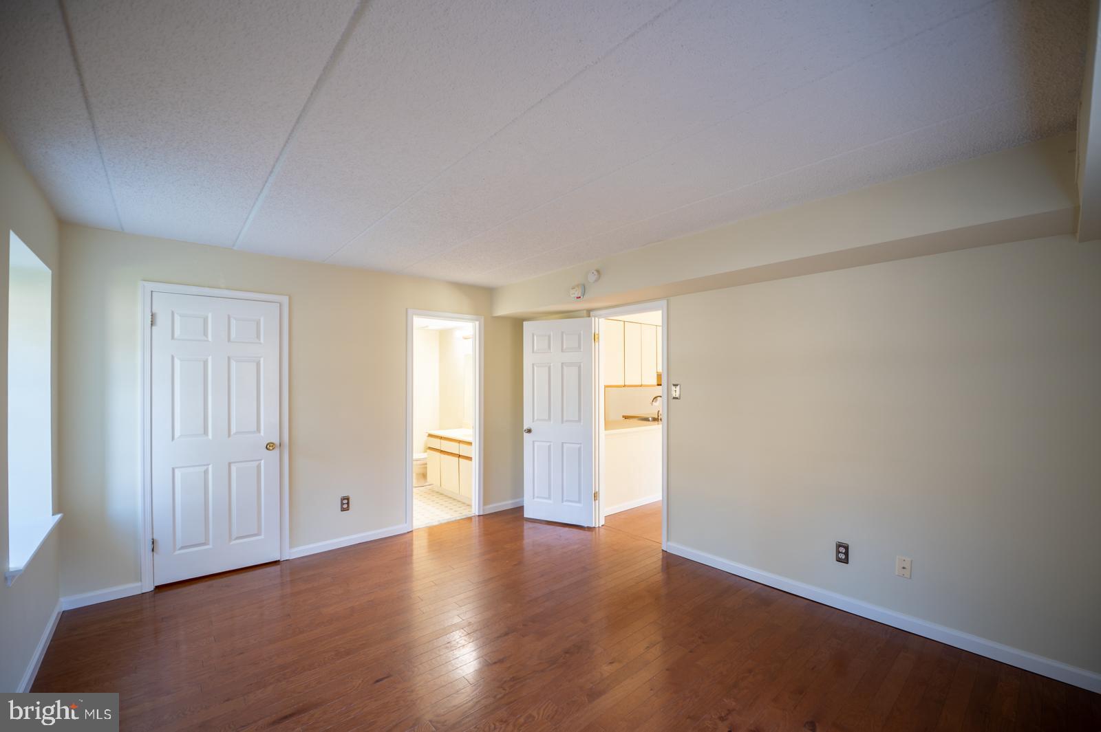 EAGLES RIDGE - Residential