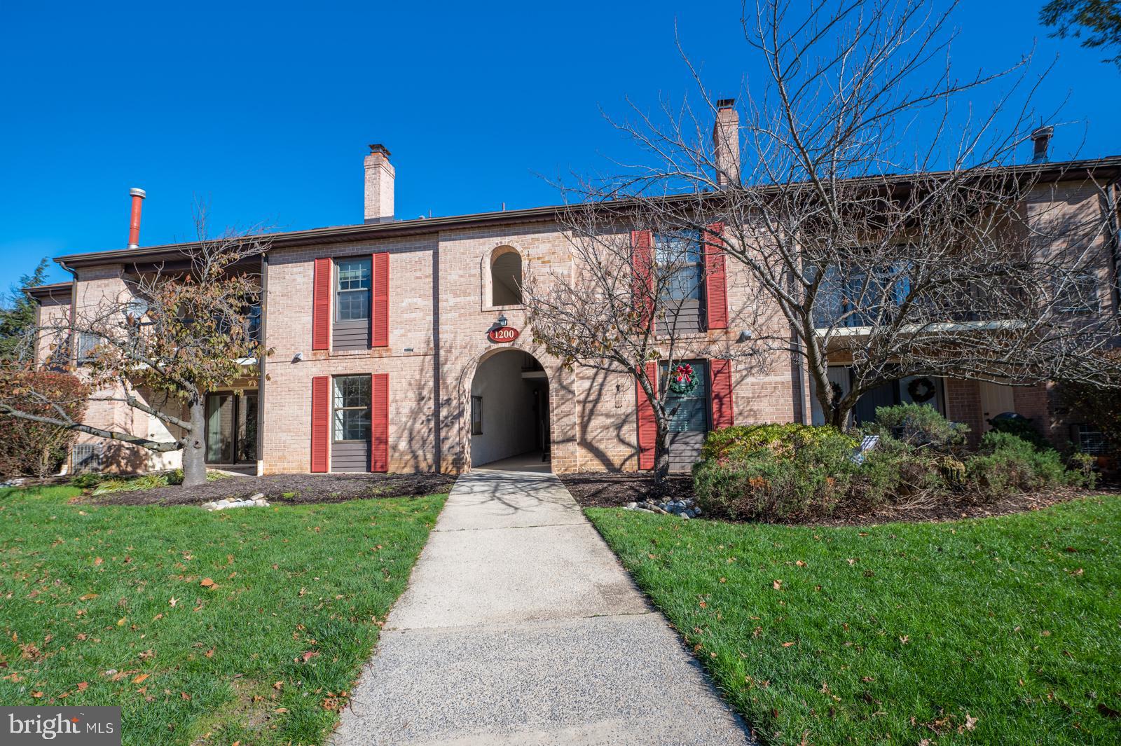 EAGLES RIDGE - Residential