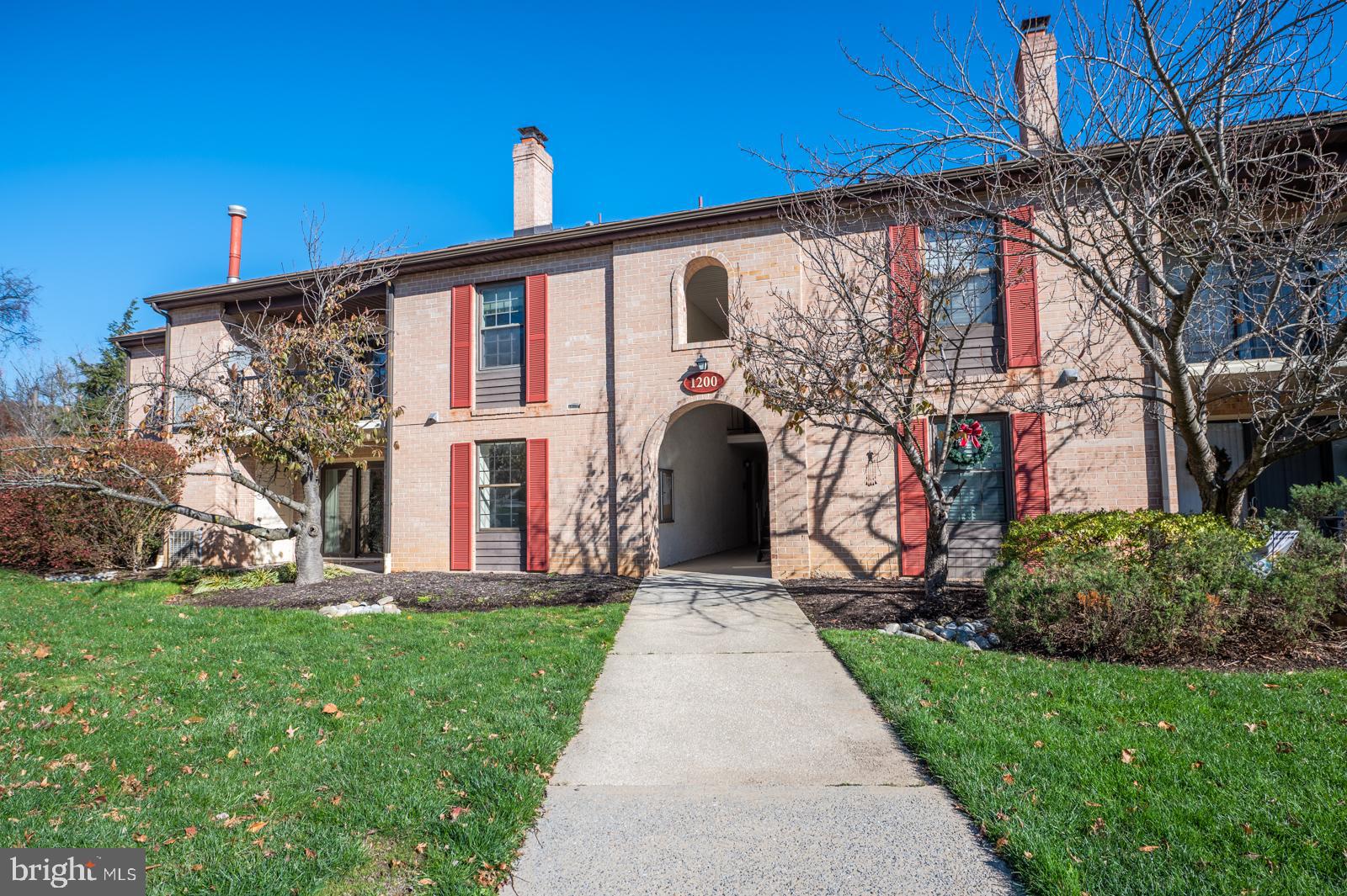 EAGLES RIDGE - Residential